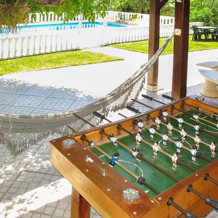 Villa Paraiso Sleeps 8 With Pool Air Con And Wifi