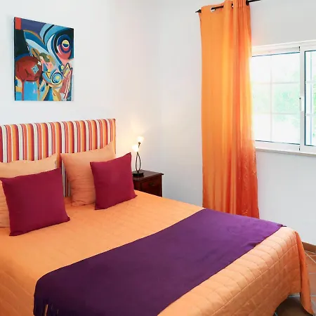 فيلة Paraiso Sleeps 8 With Pool Air Con And Wifi