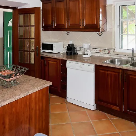 Paraiso Sleeps 8 With Pool Air Con And Wifi فيلة Olhão